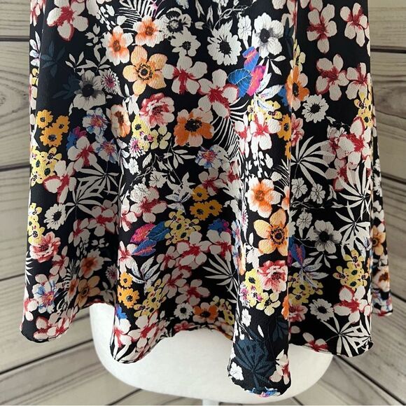 Zara Black Floral V Neck Swing Tank Top - Picture 6 of 10